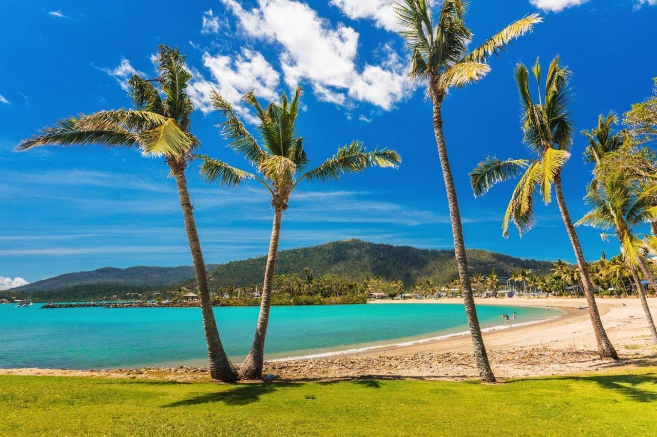 Airlie Sun & Sand Accommodation #5 แอร์ลีบีช ภายนอก รูปภาพ